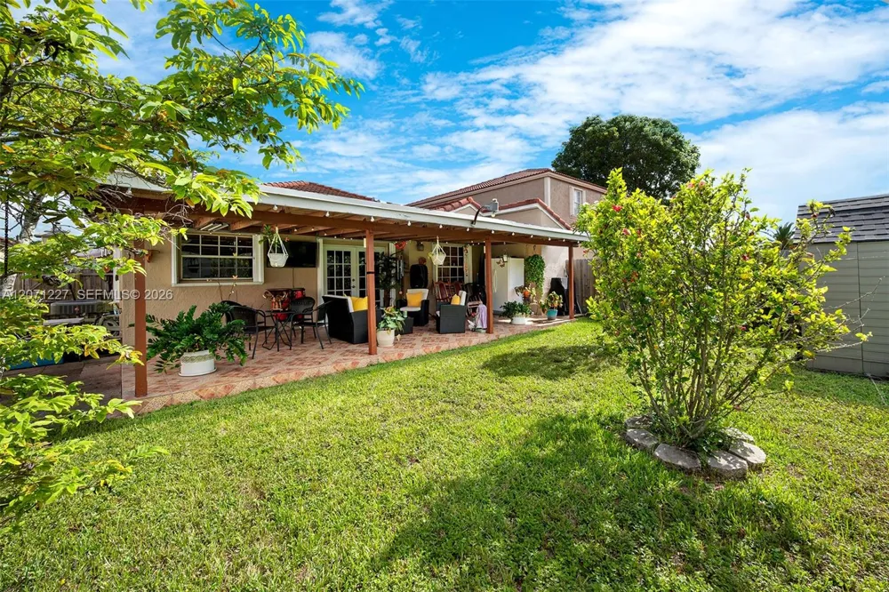 12916 SW 150th Ter Miami, FL 33186