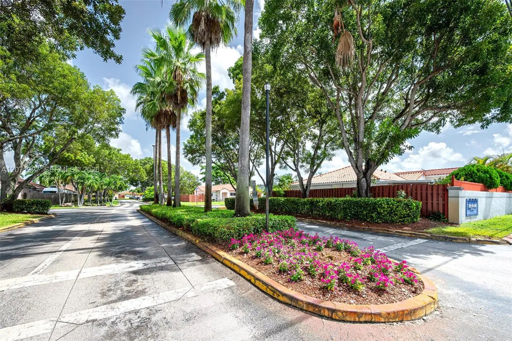 12916 SW 150th Ter Miami, FL 33186