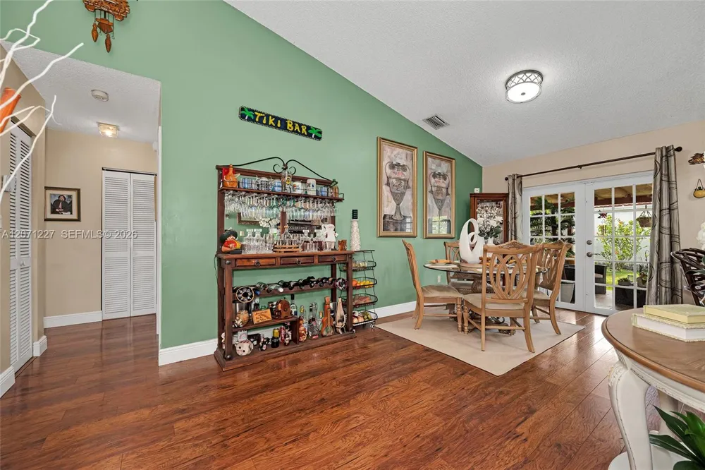 12916 SW 150th Ter Miami, FL 33186