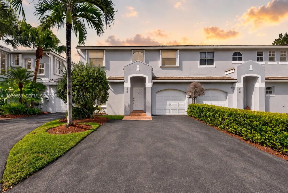 4848 Grapevine Way #4848 Davie, FL 33331