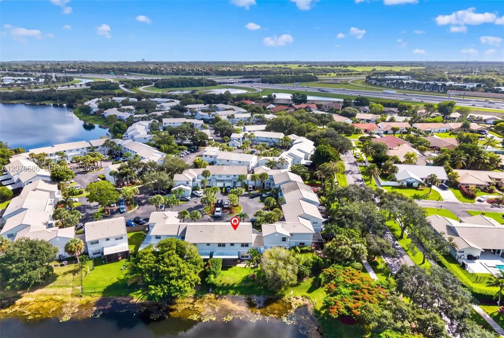 4848 Grapevine Way #4848 Davie, FL 33331