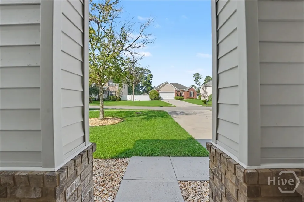 143 Grayson Avenue Savannah, GA 31419