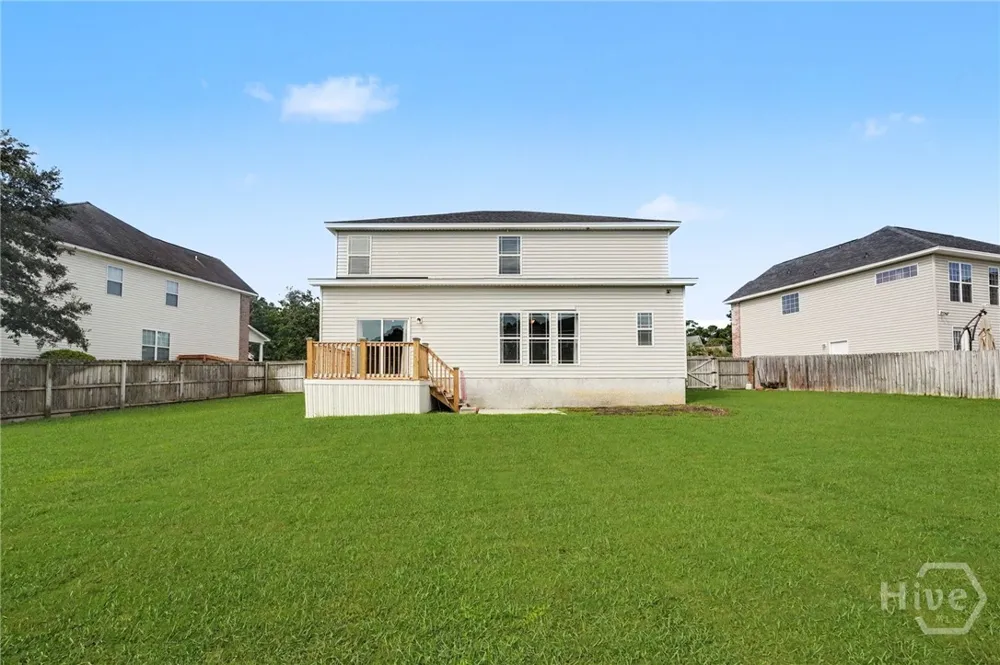 143 Grayson Avenue Savannah, GA 31419