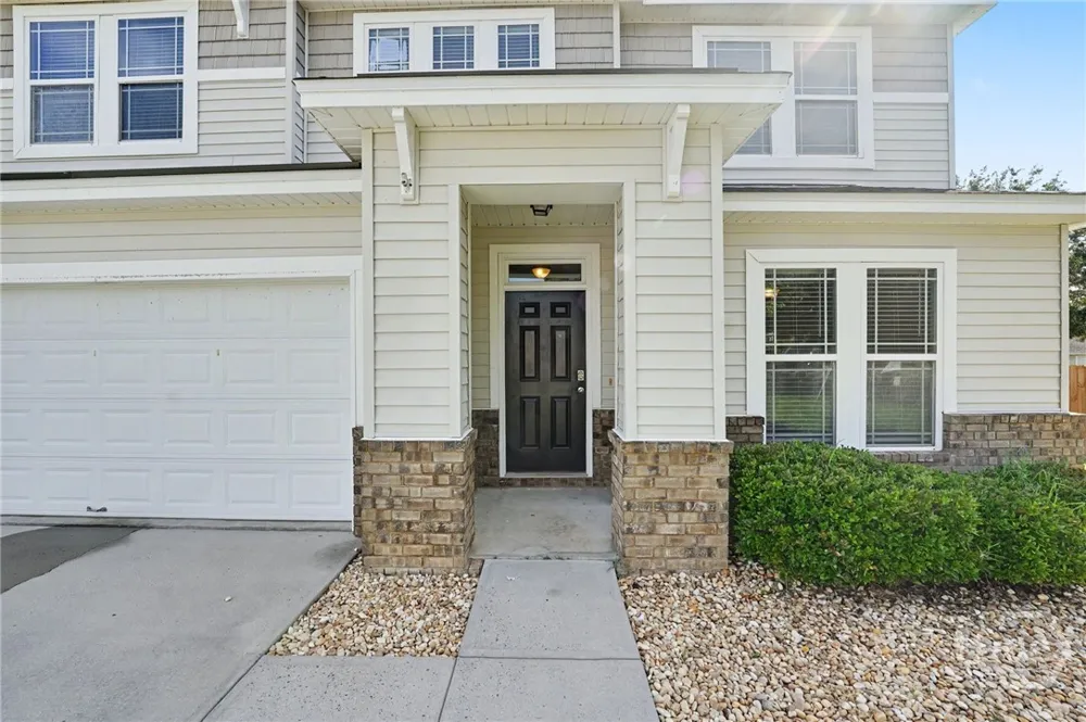 143 Grayson Avenue Savannah, GA 31419