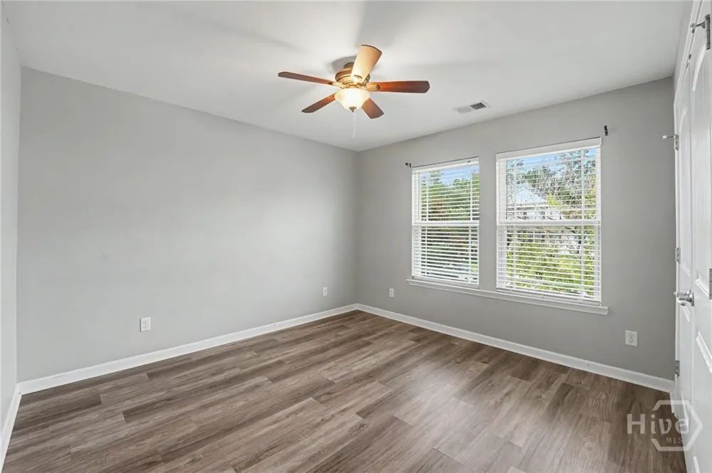 143 Grayson Avenue Savannah, GA 31419