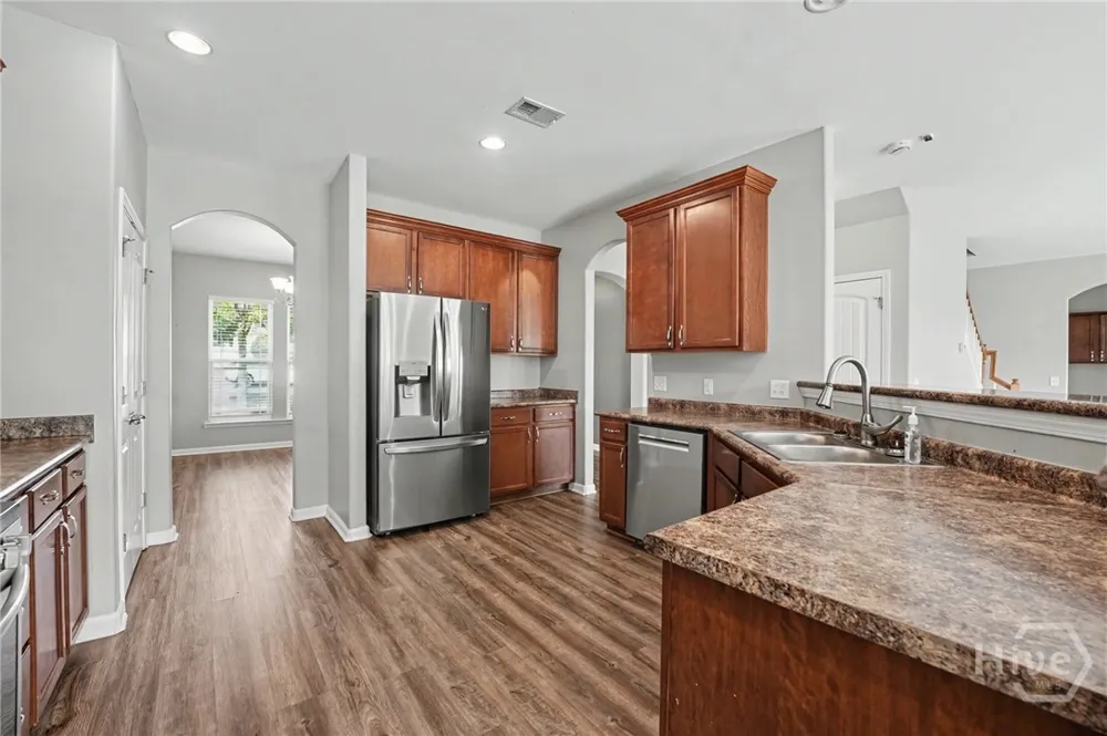 143 Grayson Avenue Savannah, GA 31419