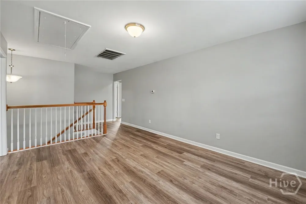 143 Grayson Avenue Savannah, GA 31419