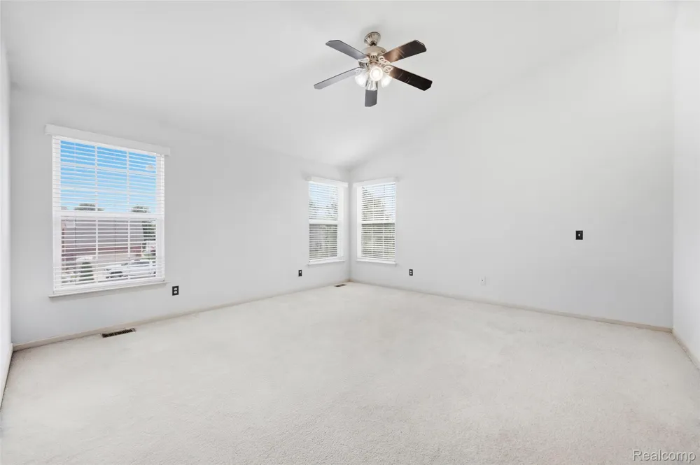 6819 Lakeway Street Ypsilanti Charter Township, MI 48197