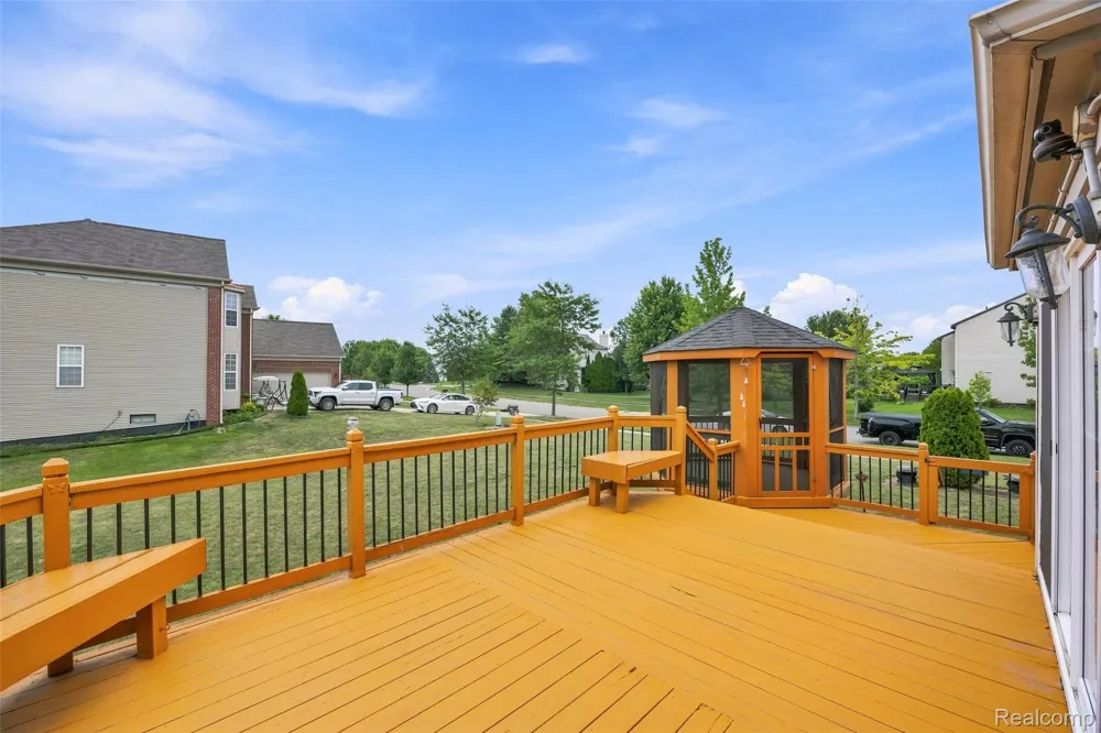 6819 Lakeway Street Ypsilanti Charter Township, MI 48197
