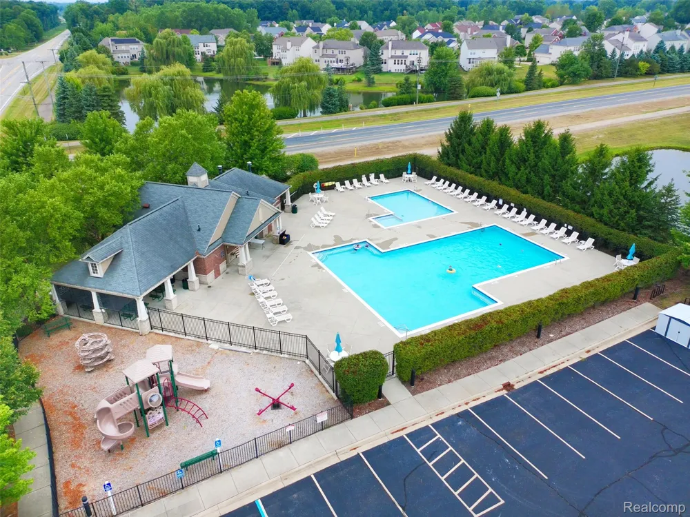 6819 Lakeway Street Ypsilanti Charter Township, MI 48197