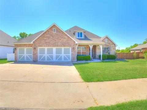 8004 S 13th Street