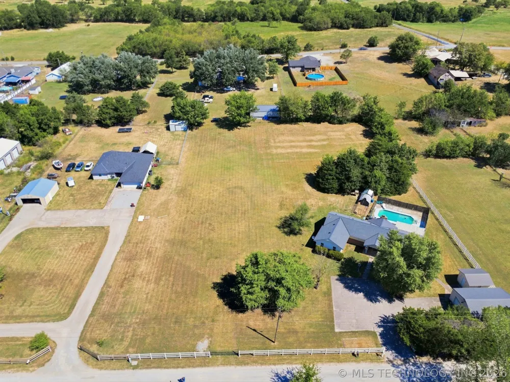 395870 W 3010 DRIVE Ochelata, OK 74051