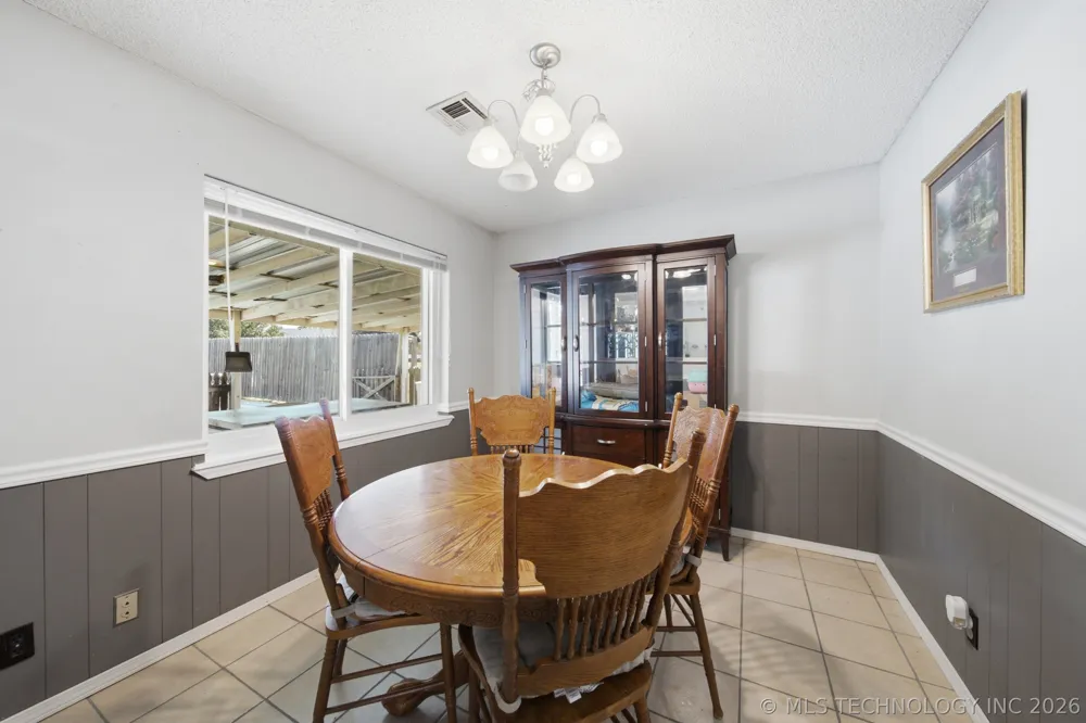 395870 W 3010 DRIVE Ochelata, OK 74051