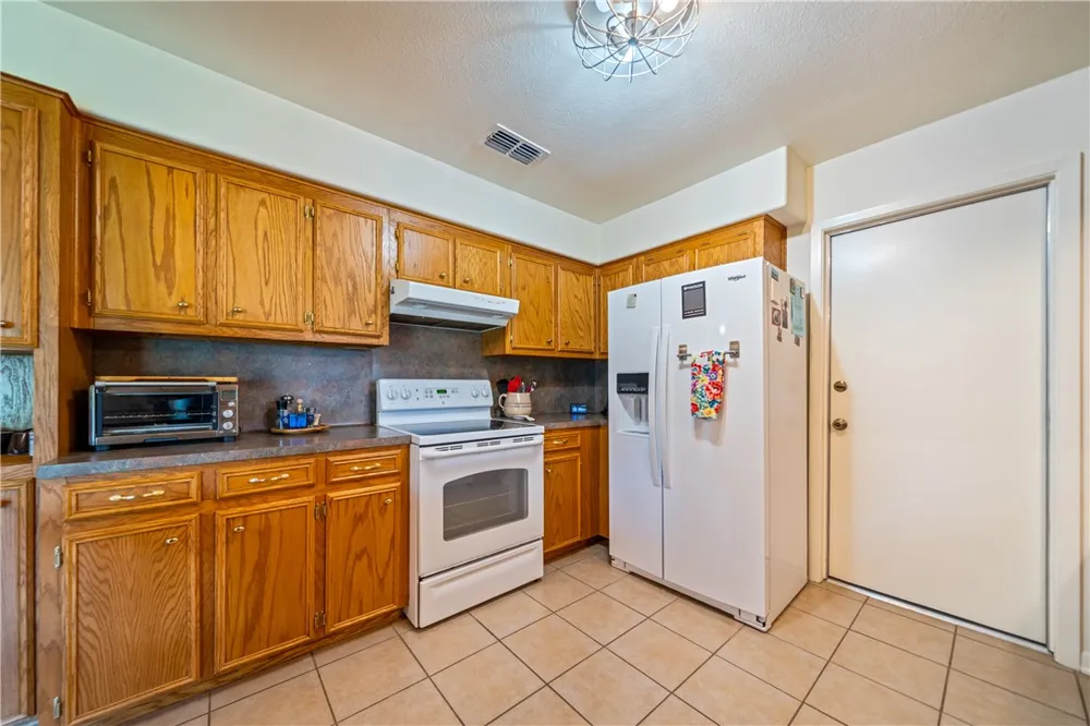2001 S 3rd Street Kingsville, TX 78363