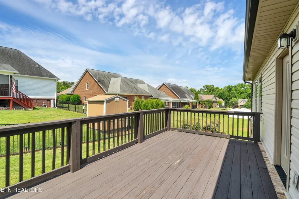 645 Berrywood Drive Maryville, TN 37801