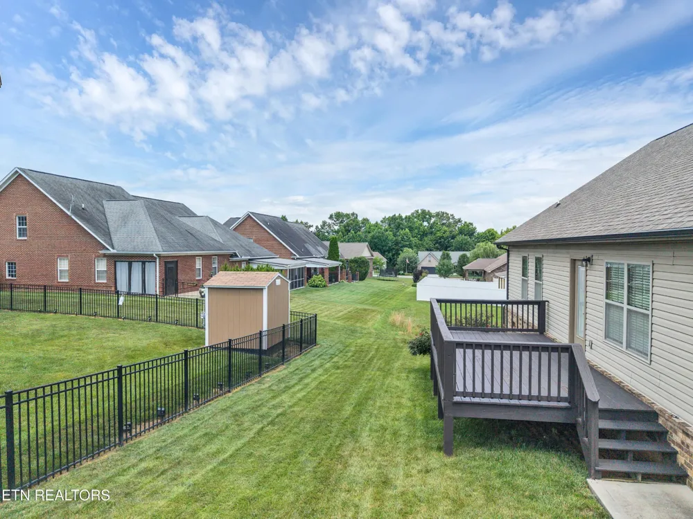645 Berrywood Drive Maryville, TN 37801