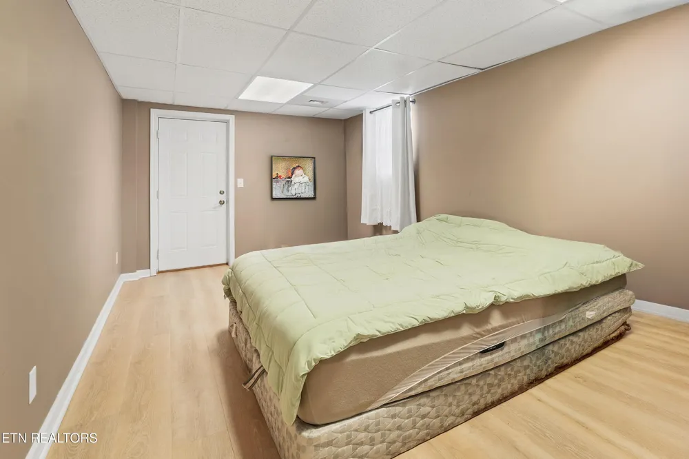315 Arbor Drive Maryville, TN 37804