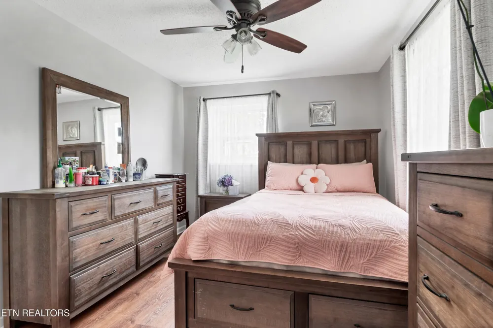 315 Arbor Drive Maryville, TN 37804