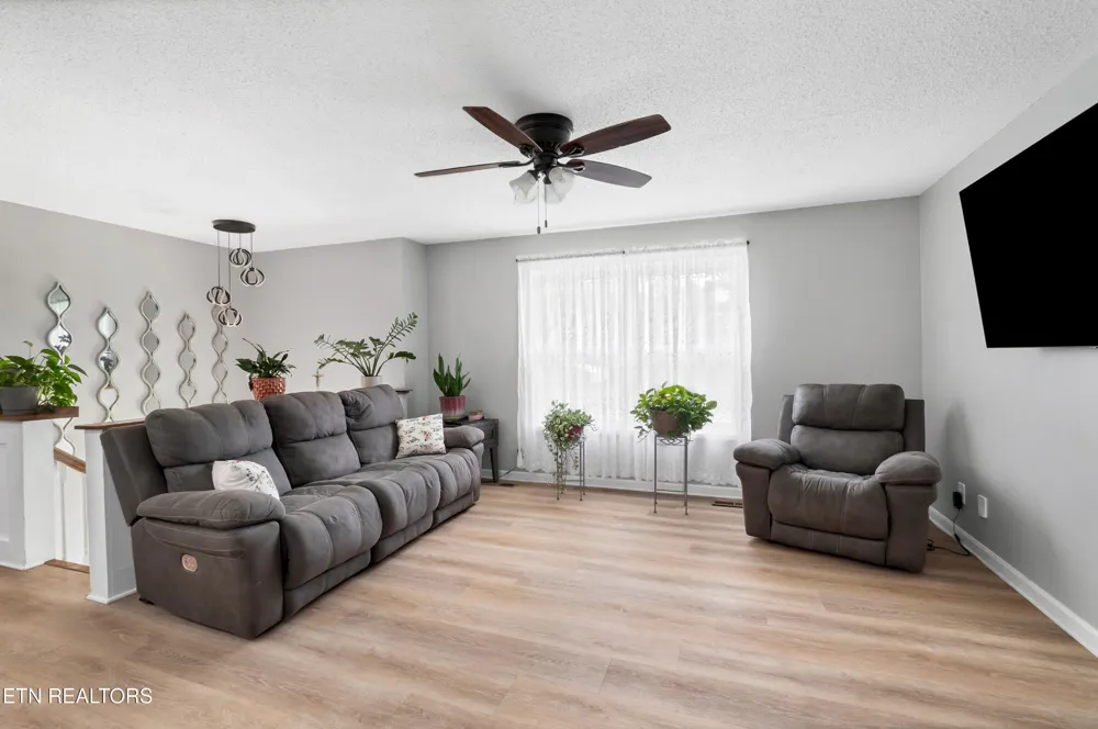 315 Arbor Drive Maryville, TN 37804
