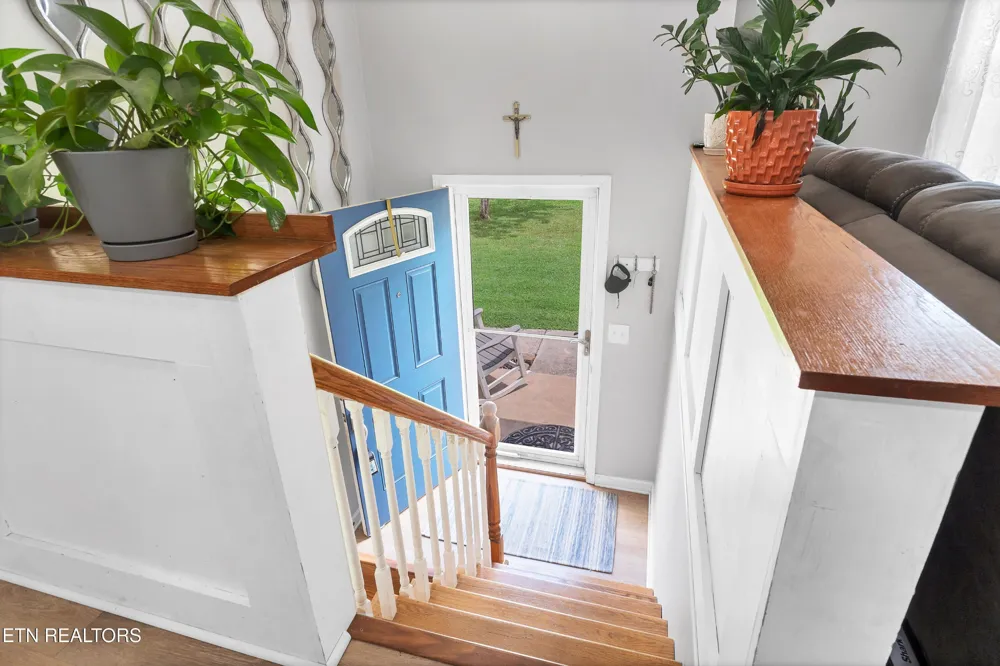 315 Arbor Drive Maryville, TN 37804