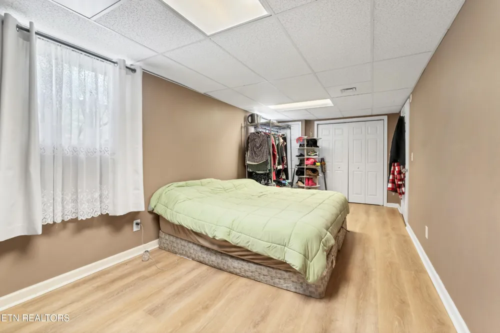 315 Arbor Drive Maryville, TN 37804