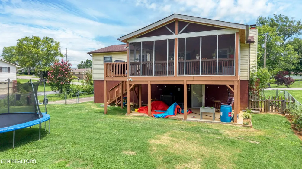 315 Arbor Drive Maryville, TN 37804