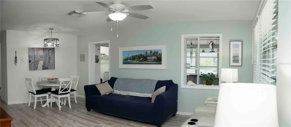 6061 CORAL WAY Bradenton, FL 34207