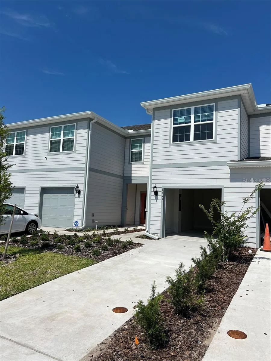 4793 SPARKLING SHELL AVENUE Kissimmee, FL 34746