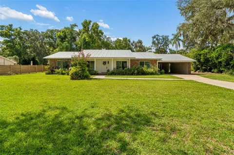 909 TOMLINSON DRIVE