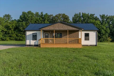 388 Silver Lane