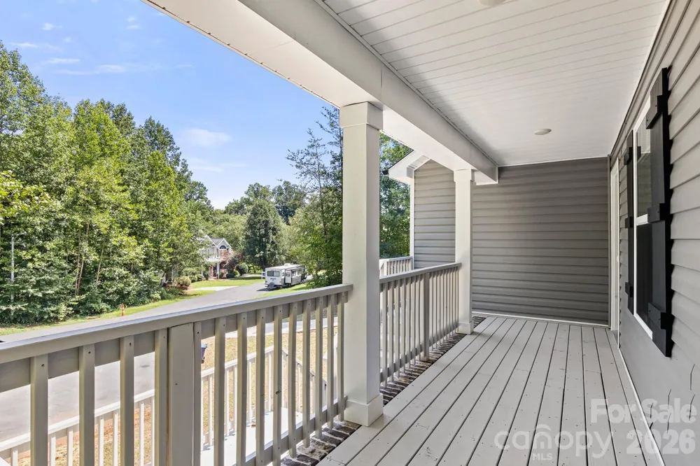2595 Henry Falls Drive Hickory, NC 28602