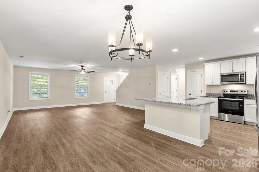 2595 Henry Falls Drive Hickory, NC 28602