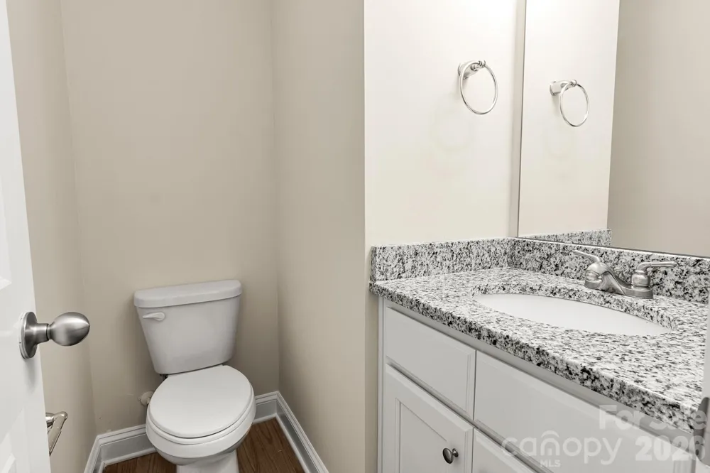 2595 Henry Falls Drive Hickory, NC 28602