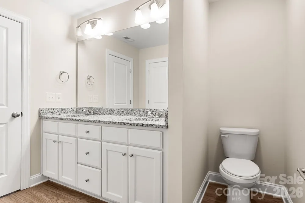 2595 Henry Falls Drive Hickory, NC 28602