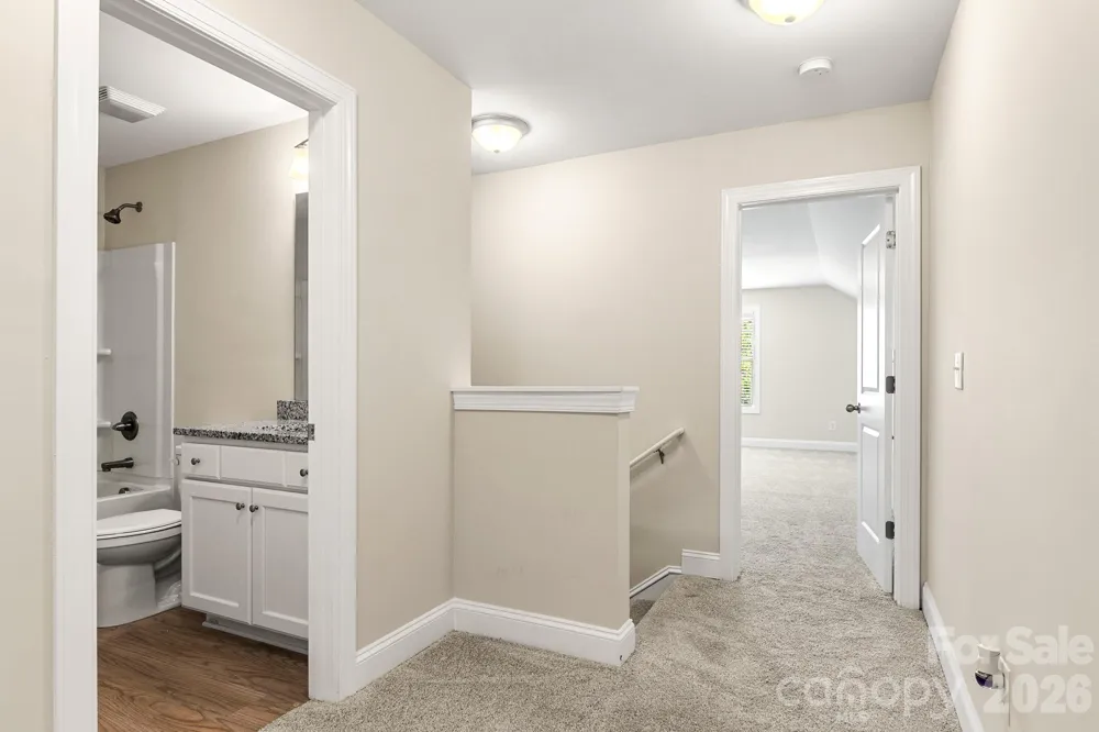 2595 Henry Falls Drive Hickory, NC 28602