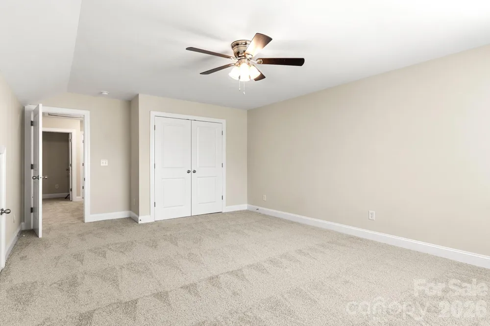 2595 Henry Falls Drive Hickory, NC 28602