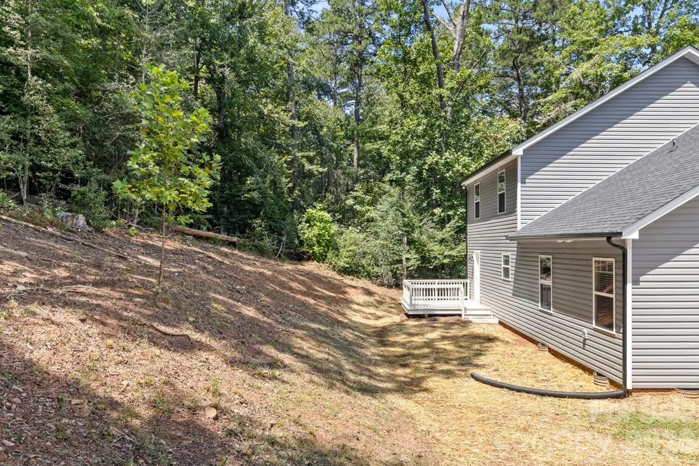 2595 Henry Falls Drive Hickory, NC 28602