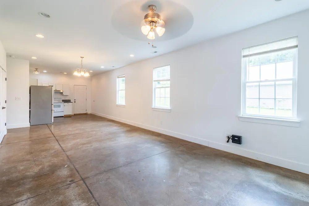 1770 Main Street Dunlap, TN 37327