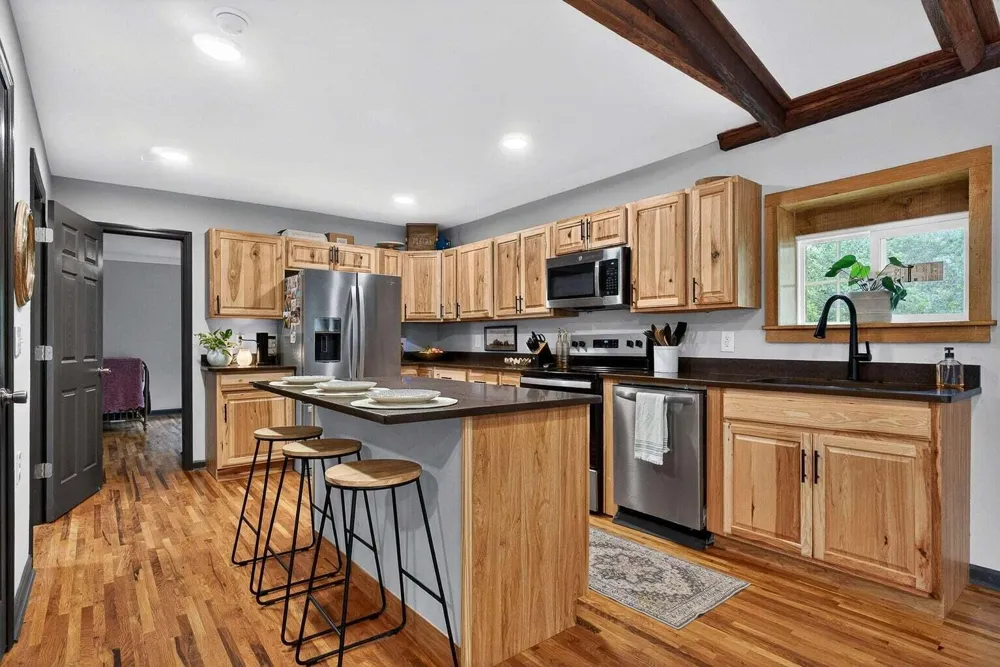 9388 Harrison Ferry Road McMinnville, TN 37110