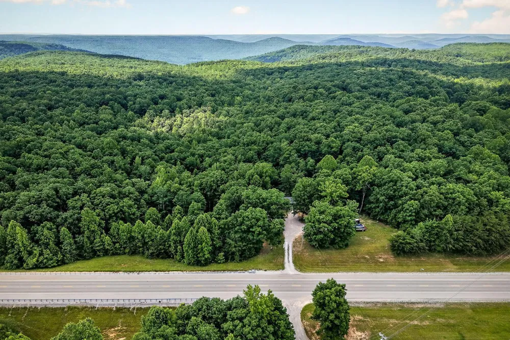 9388 Harrison Ferry Road McMinnville, TN 37110