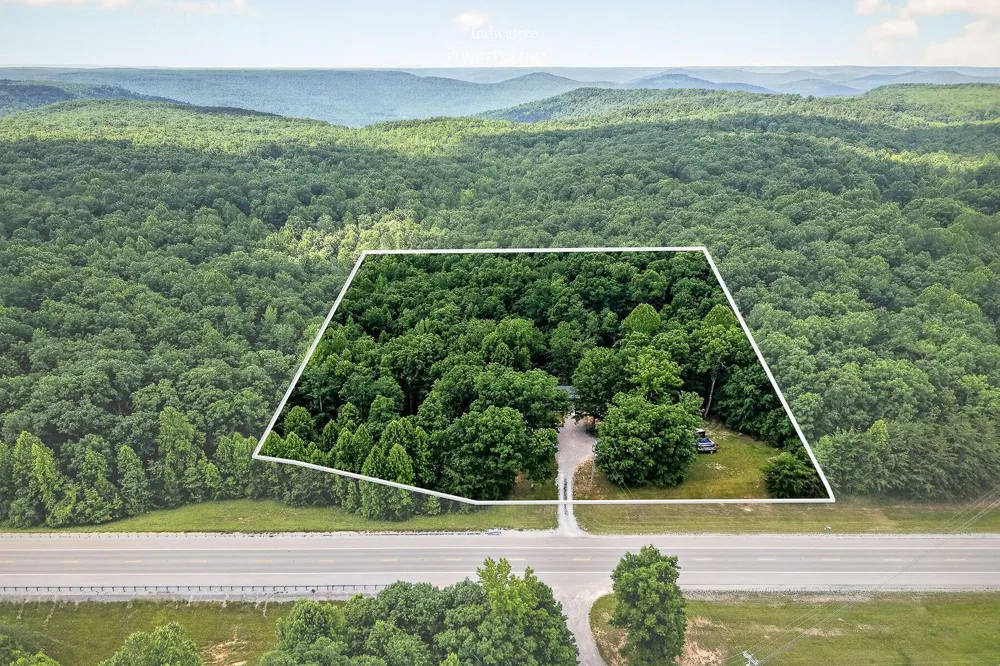 9388 Harrison Ferry Road McMinnville, TN 37110
