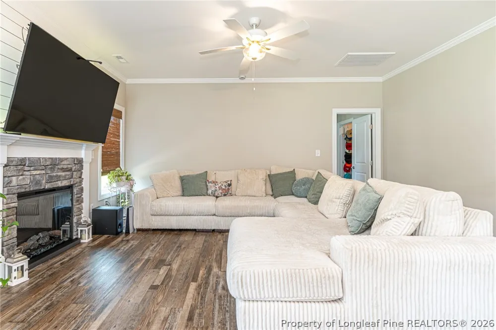 1205 Palestine Road Linden, NC 28356