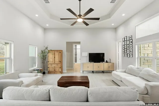 109 W Short Meadow Lytle, TX 78052