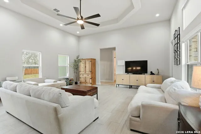 109 W Short Meadow Lytle, TX 78052