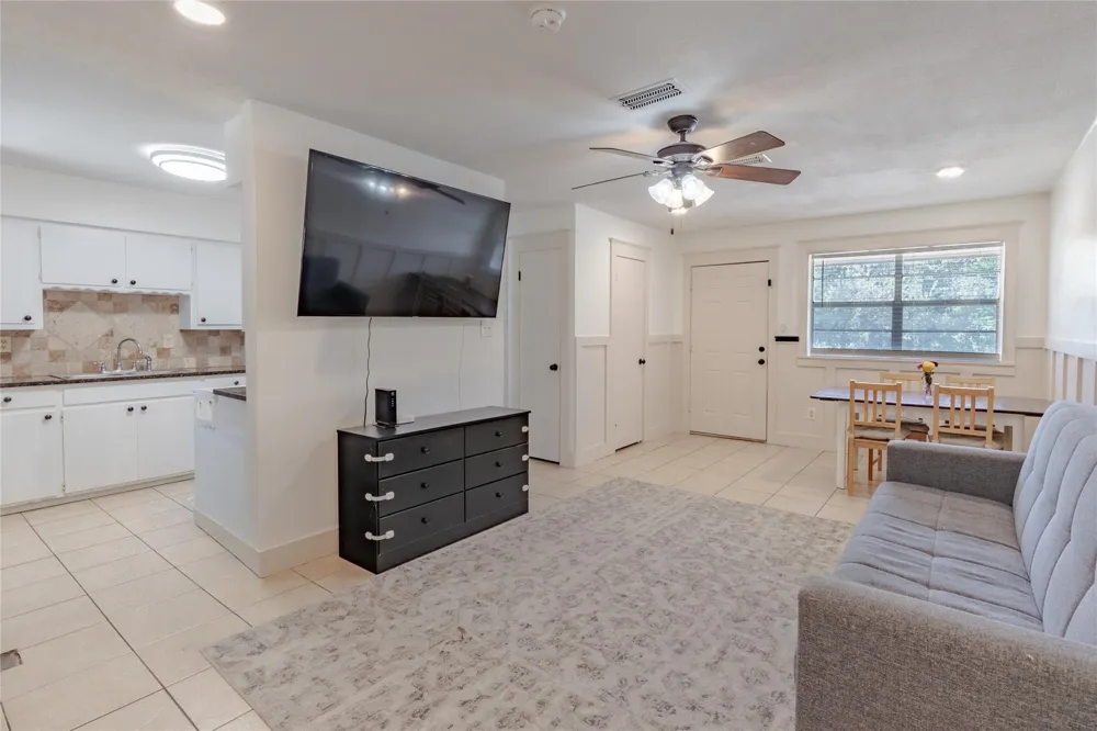 200 Hale Avenue Decatur, TX 76234