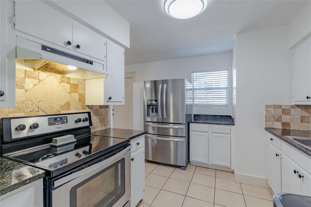 200 Hale Avenue Decatur, TX 76234