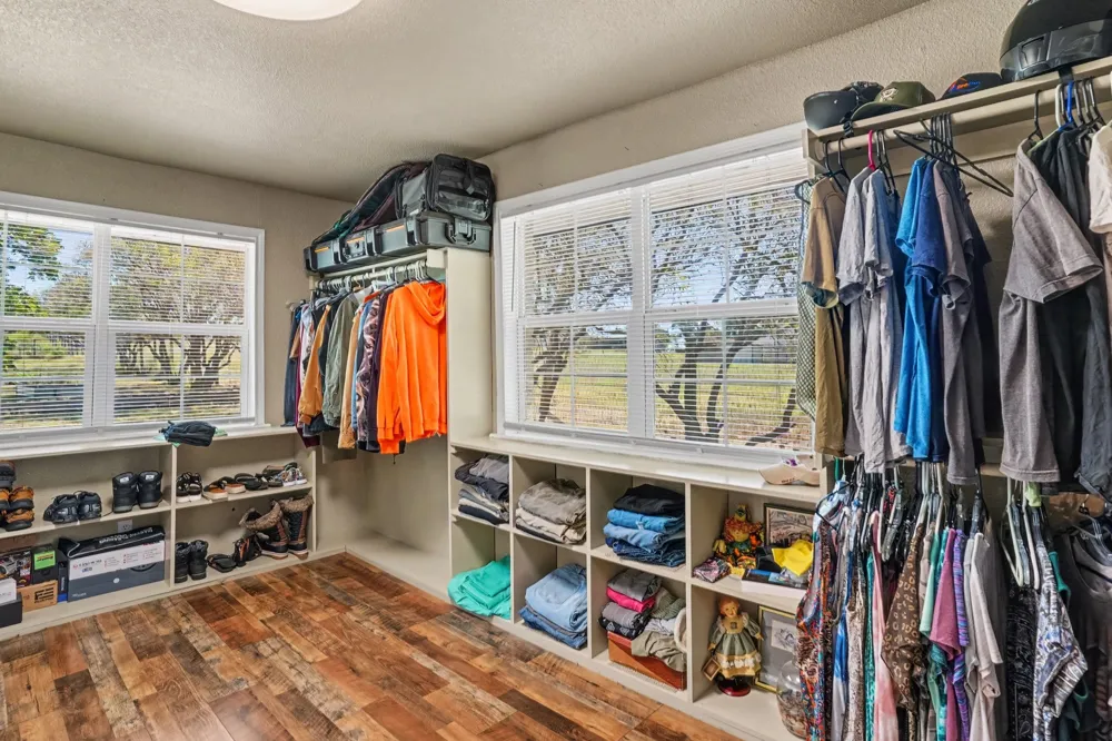 3845 County Road 415 Alvarado, TX 76009