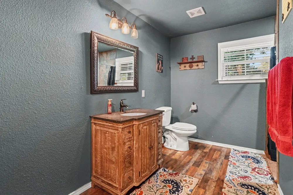 3845 County Road 415 Alvarado, TX 76009