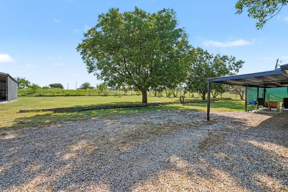3845 County Road 415 Alvarado, TX 76009