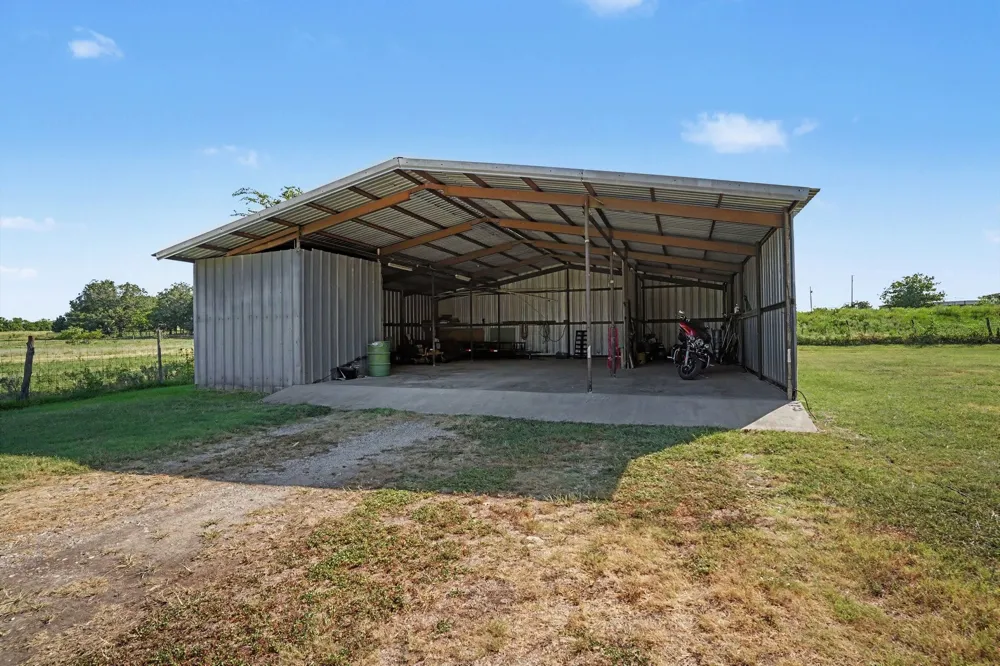 3845 County Road 415 Alvarado, TX 76009